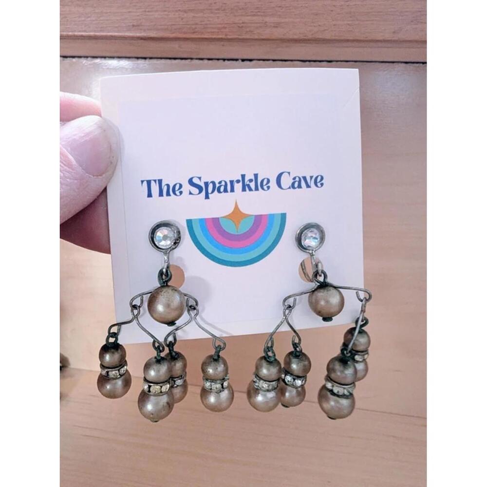 Vintage 30s 40s Faux Pearl Chandelier Screw back Earrings